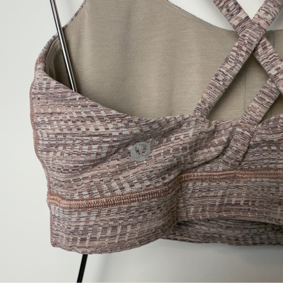 Lululemon Energy Bra
Arrow Jacquard Antique Bark Copper Coil Sz 8 - Picture 7 of 7